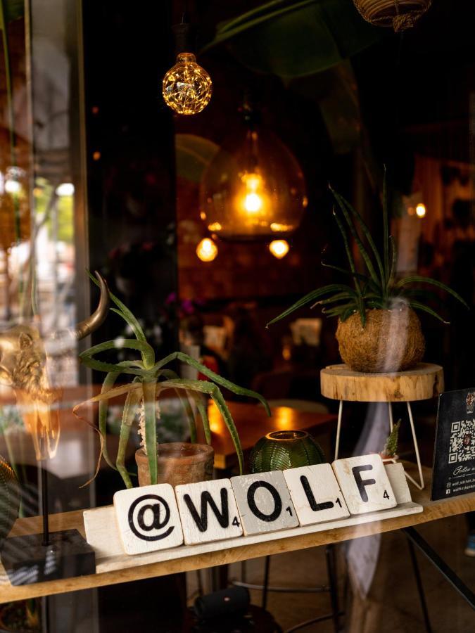 Wolf Hotel Kitchen & Bar Alkmaar Exteriör bild